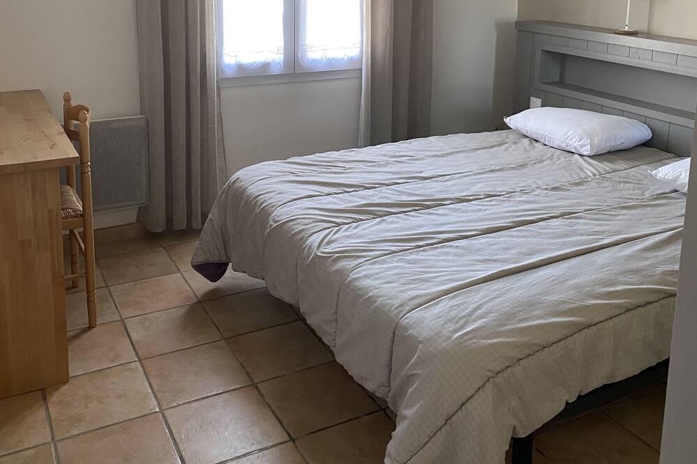 Photo of Bedroom in Saint-Clement-des-Baleines