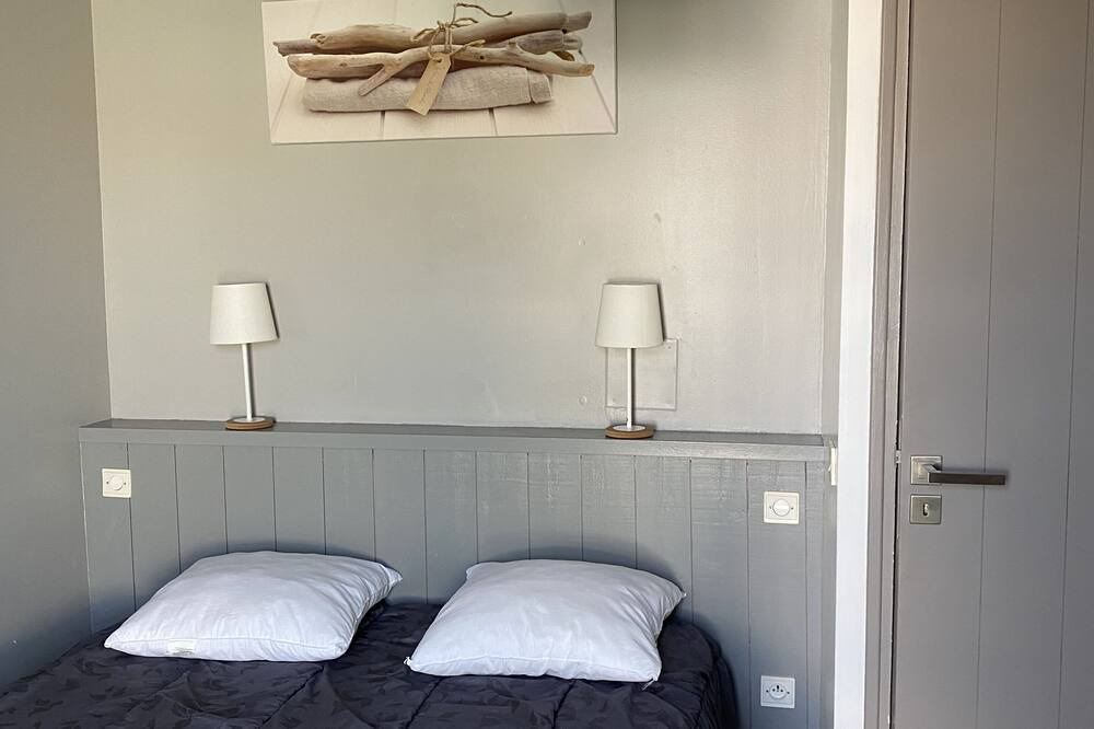 Photo of Bedroom in Saint-Clement-des-Baleines