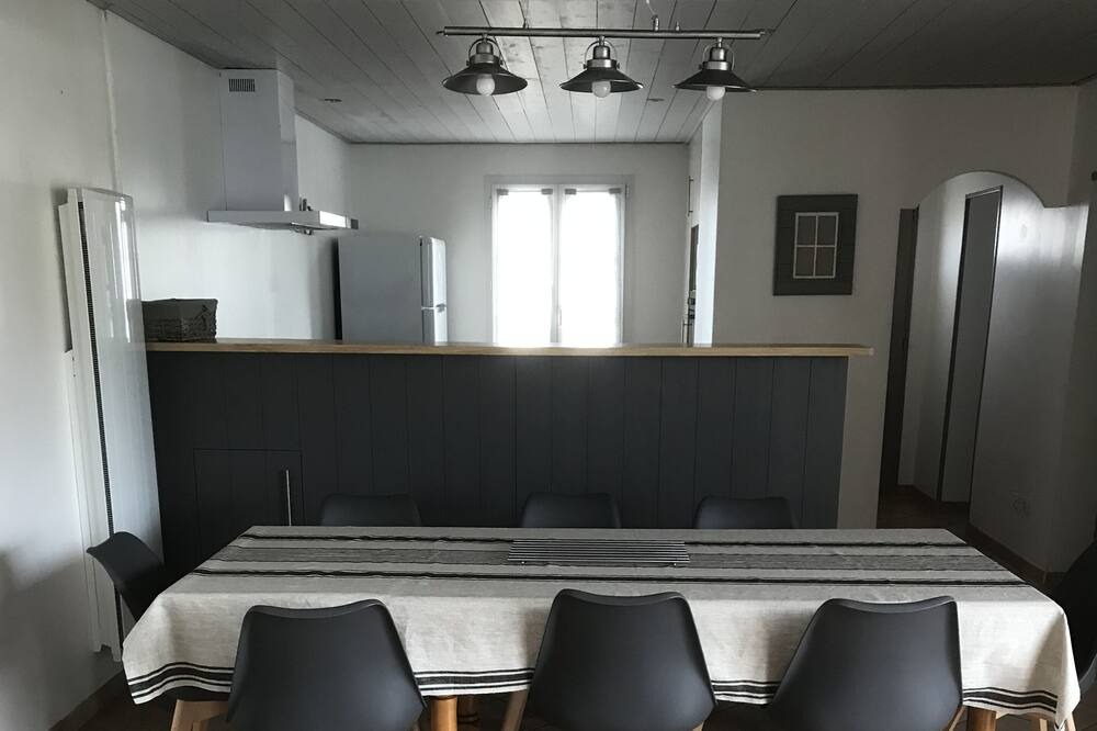 Photo of Bedroom in Saint-Clement-des-Baleines