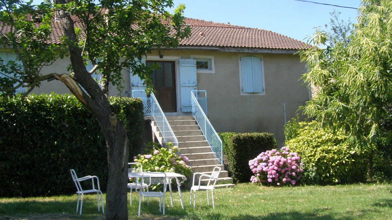 Photo of Outdoor in Galapian