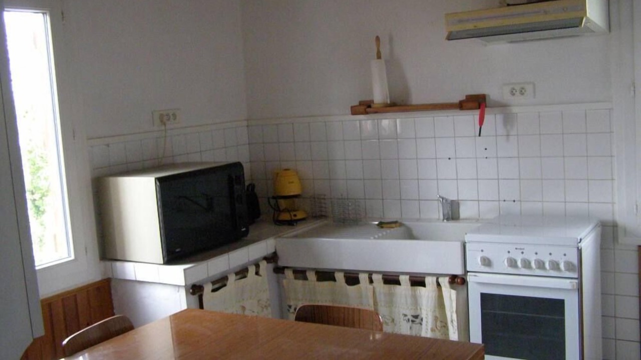 Photo of Kitchen in Galapian