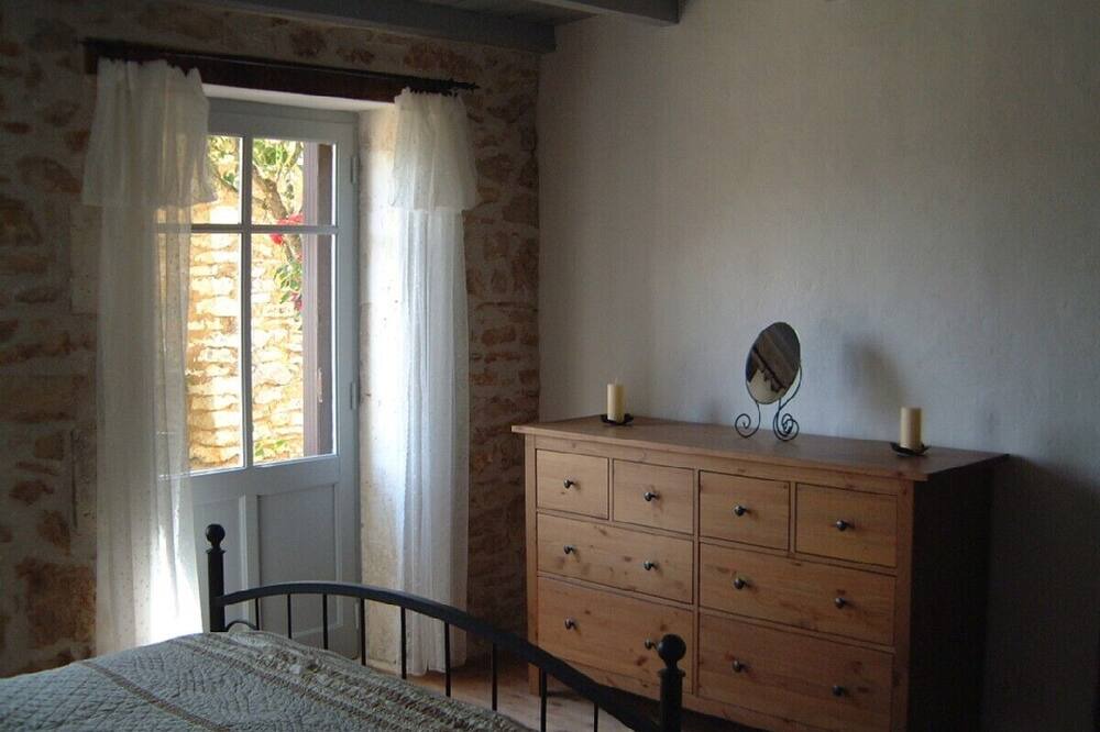 Photo of Bedroom in Chasseneuil-sur-Bonnieure