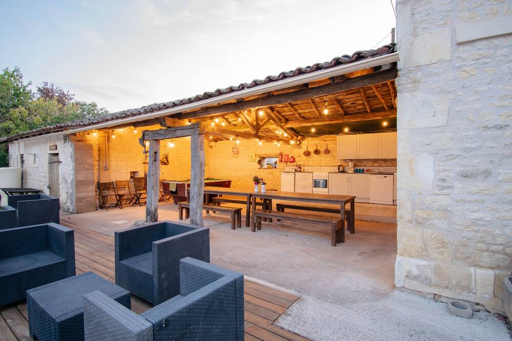 Photo of Patio Balcony in Chaunay