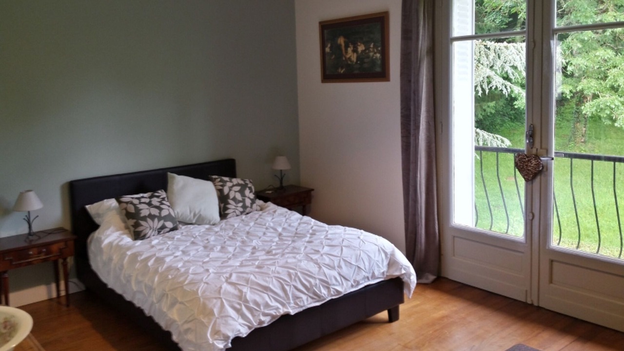 Photo of Bedroom in Confolens