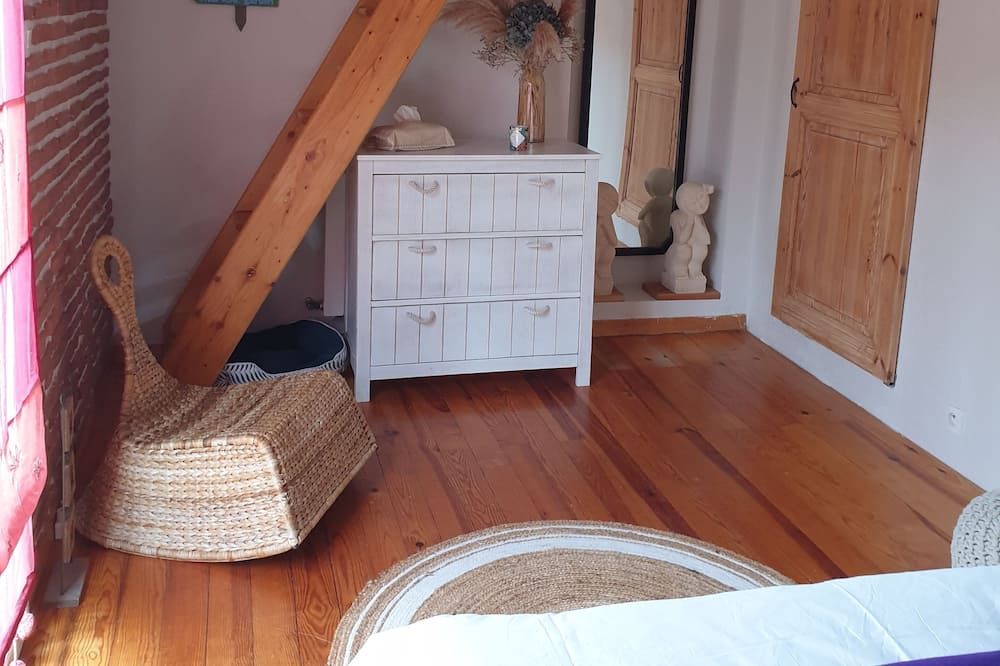 Photo of Bedroom in Saint-Jean-d'Illac
