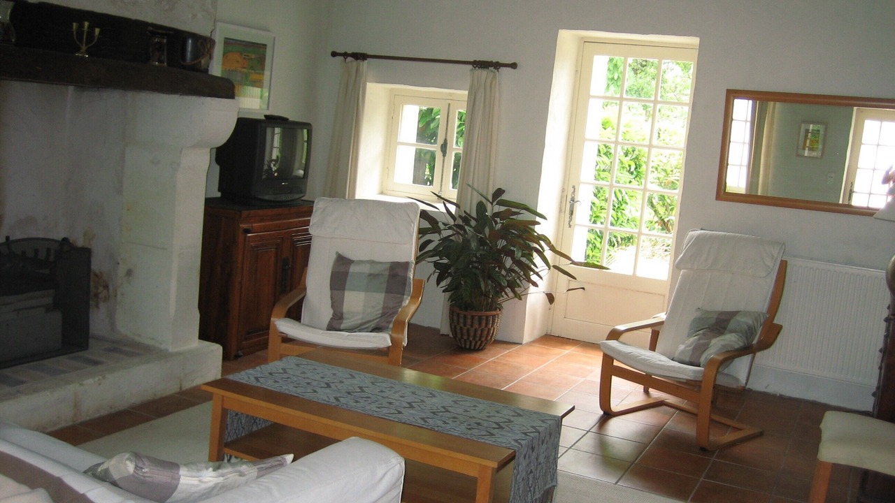 Photo of Livingroom in Leguillac-de-Cercles