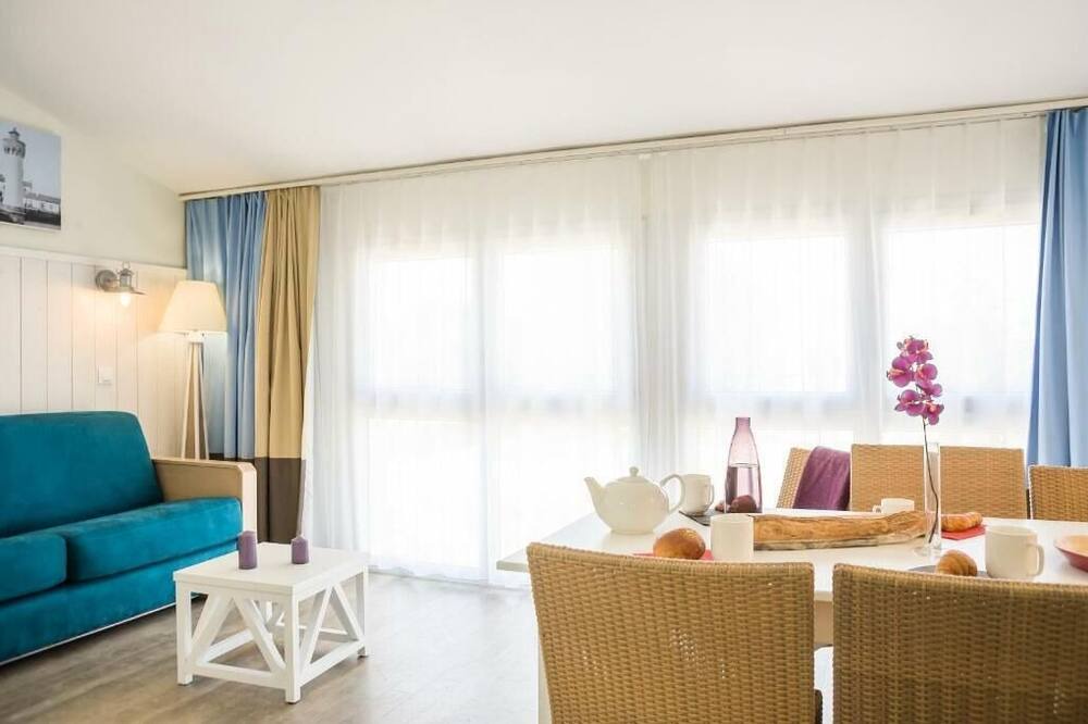 Photo of Livingroom in Saint-Martin-de-Re
