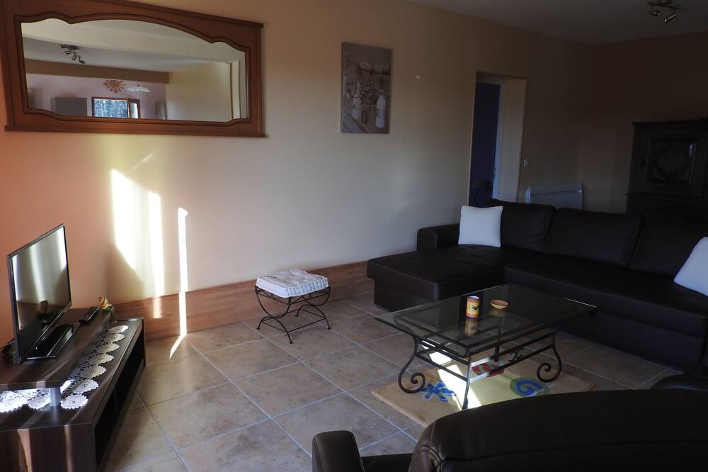 Photo of Livingroom in Tursac
