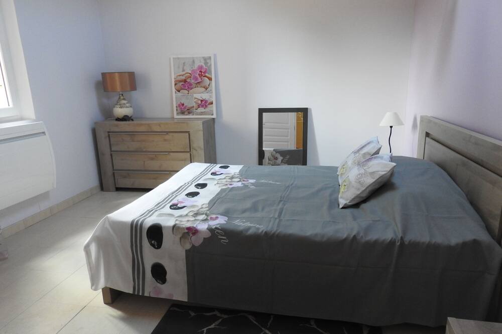 Photo of Bedroom in Tursac
