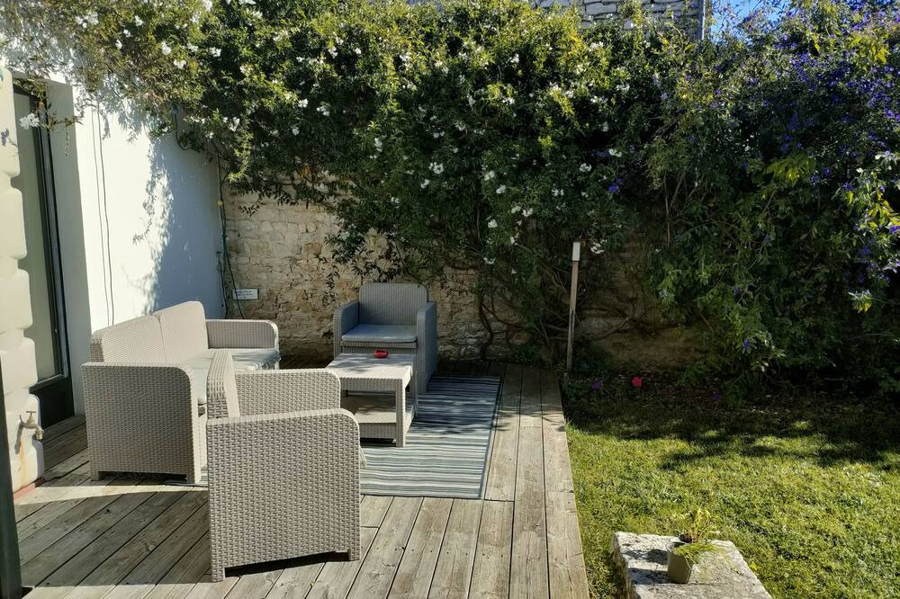 Photo of Patio Balcony in Le Bois-Plage-en-Re