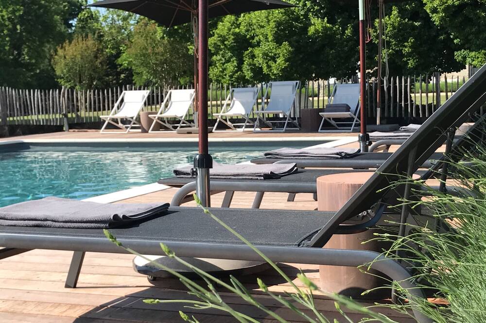 Photo of Outdoor in Laprade