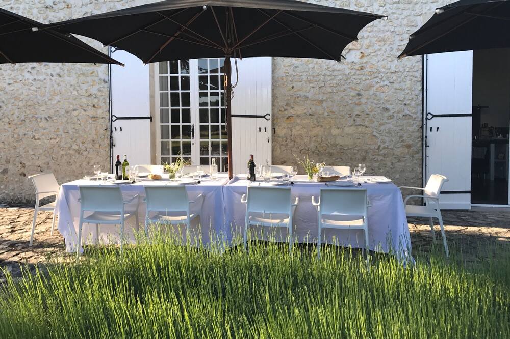 Photo of Patio Balcony in Laprade