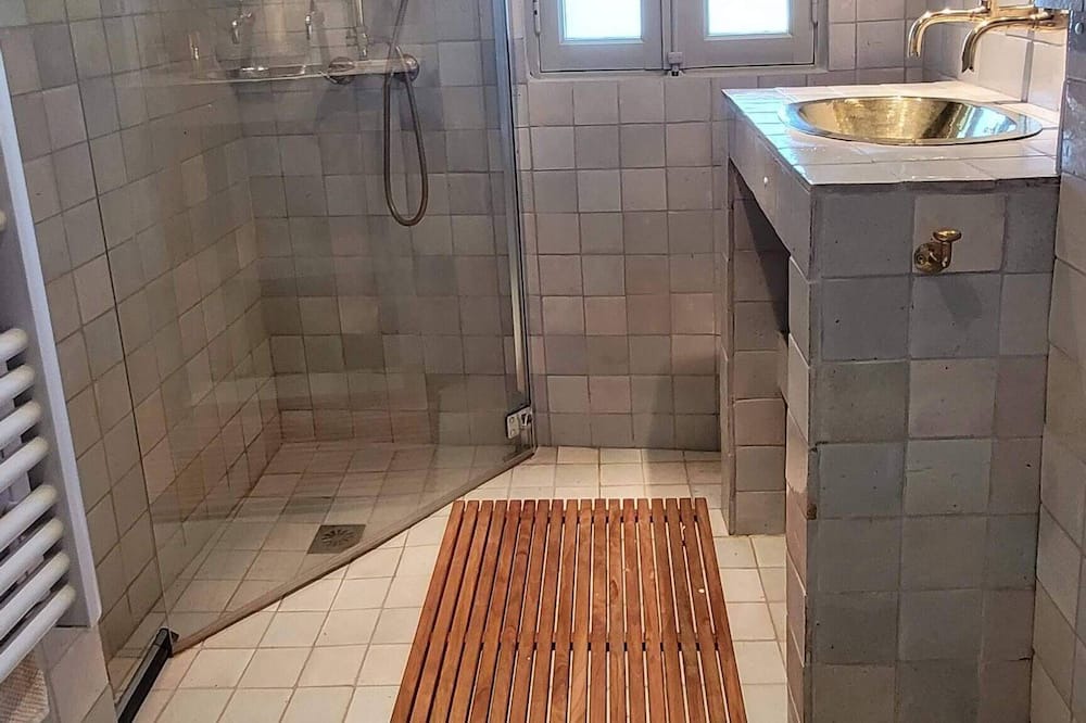 Photo of Bathroom in Limeuil