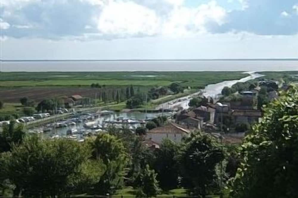 Photo of Others in Mortagne-sur-Gironde