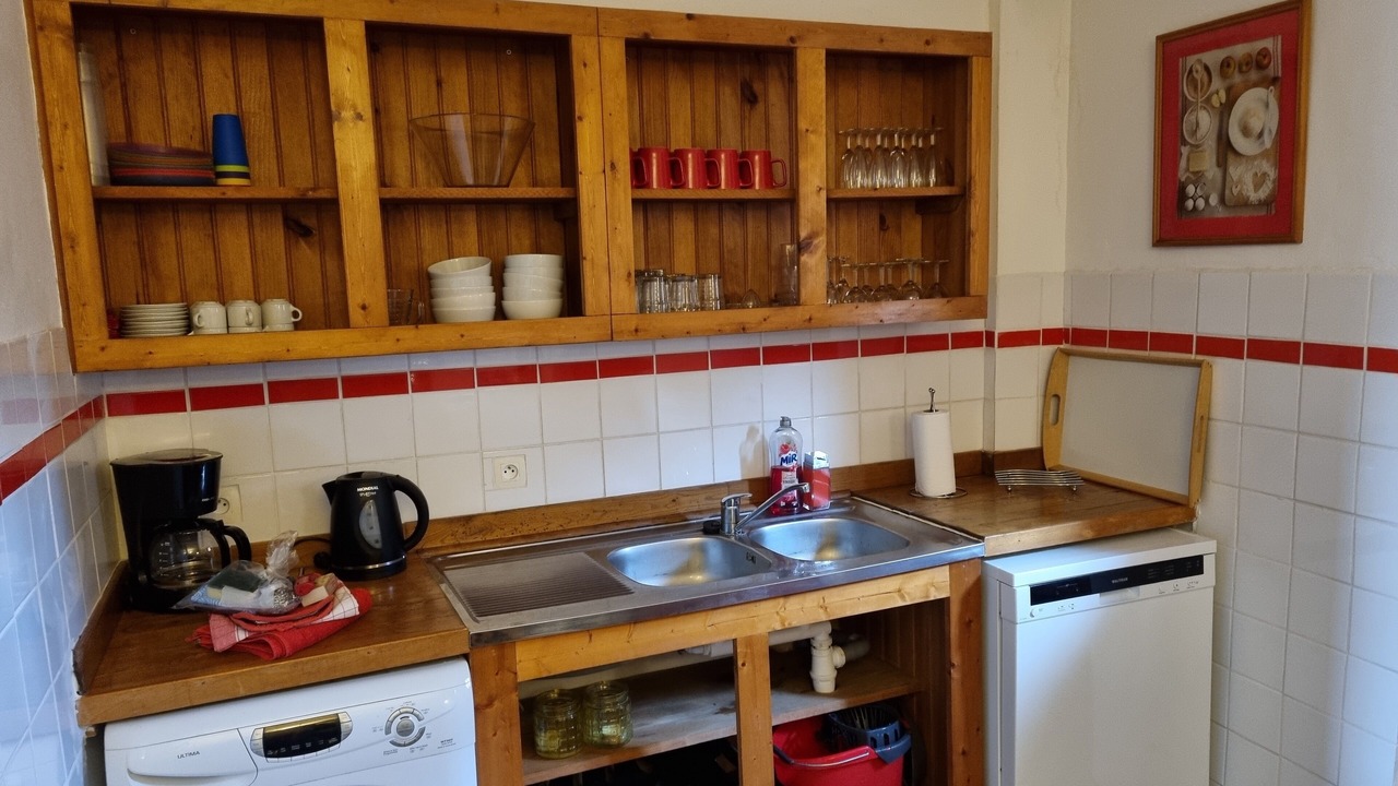 Photo of Kitchen in Janaillat