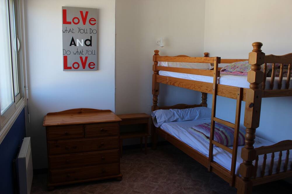 Photo of Bedroom in Saint-Girons Plage
