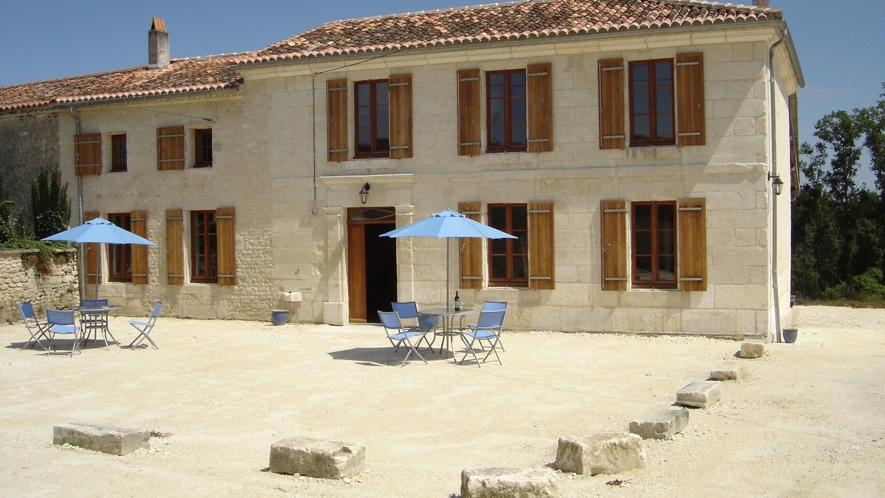 Photo of Outdoor in Courcoury
