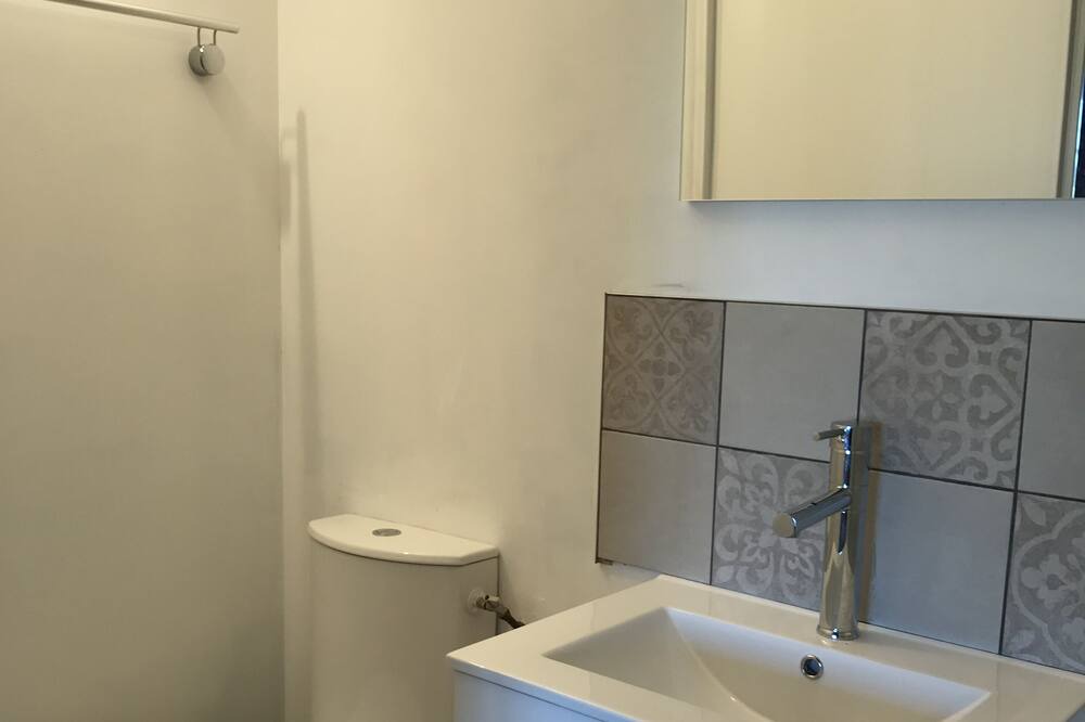 Photo of Bathroom in Nabinaud
