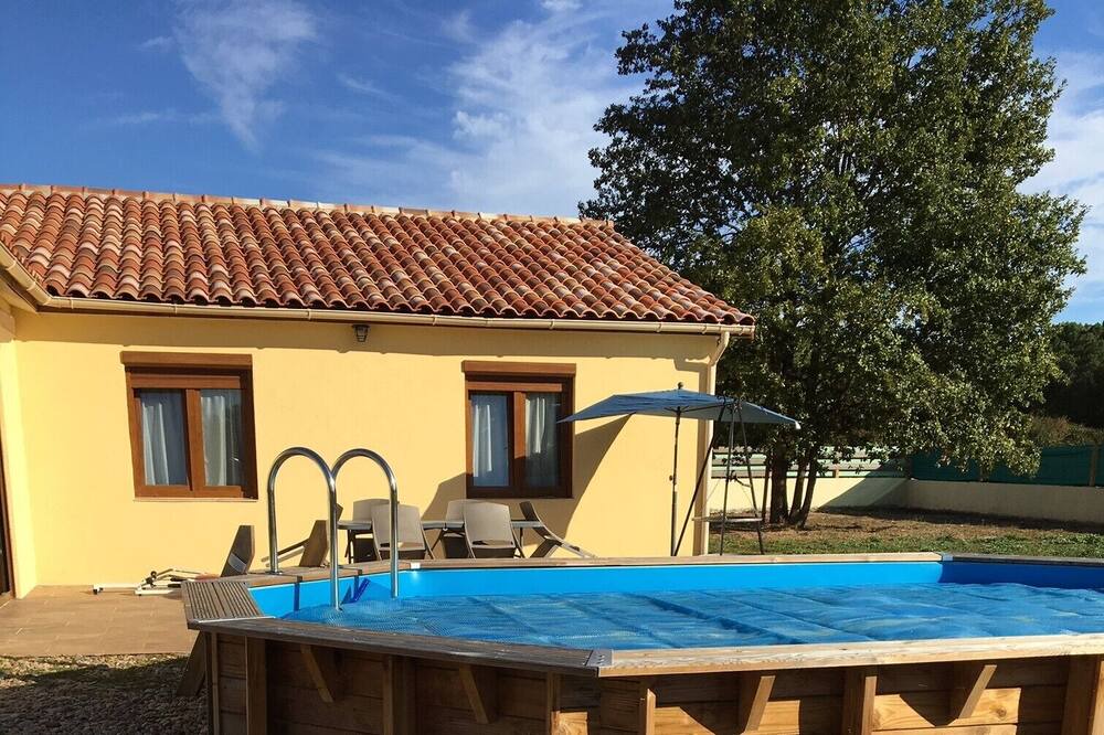 Photo of Outdoor in Lamothe-Montravel