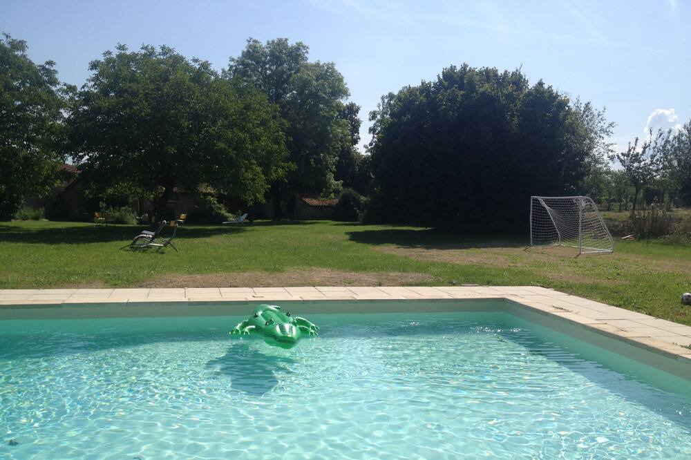 Photo of Outdoor in Vanxains