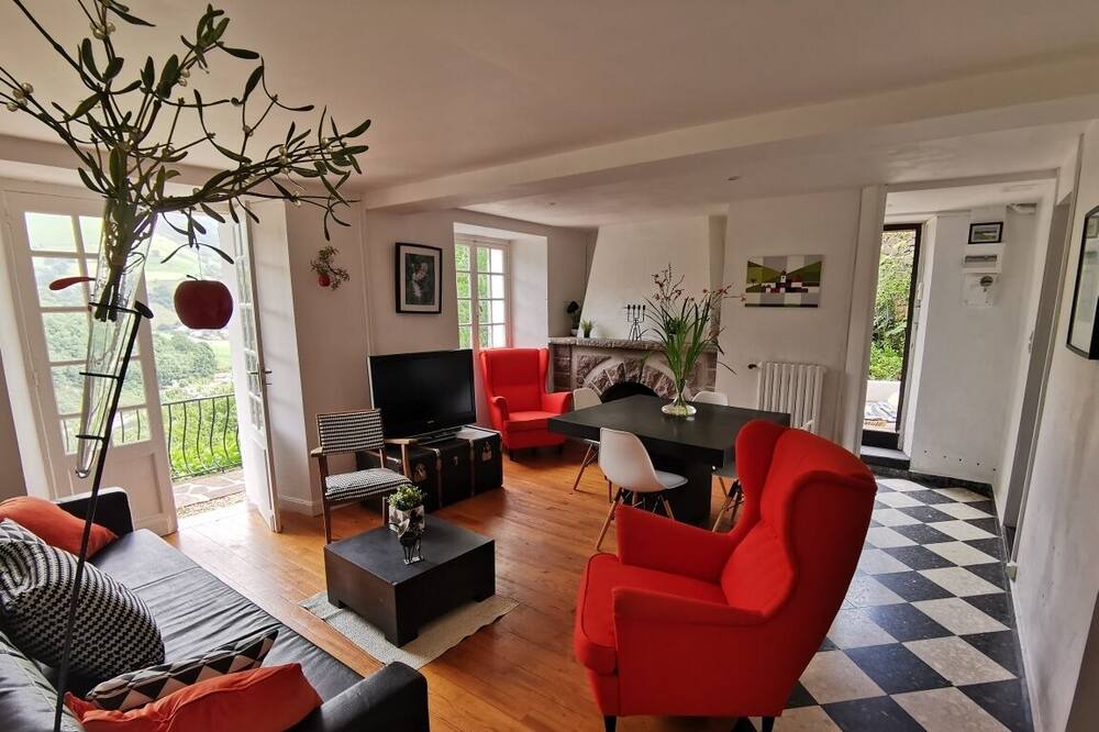 Photo of Livingroom in Bidarray