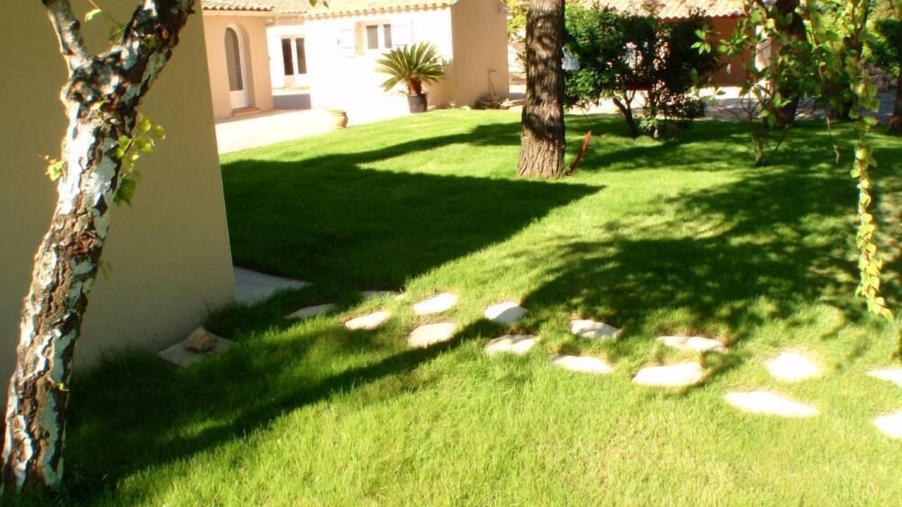 Photo of Outdoor in Courthezon