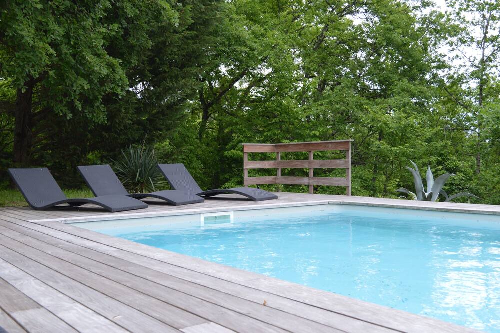Photo of Outdoor in Naujan-et-Postiac