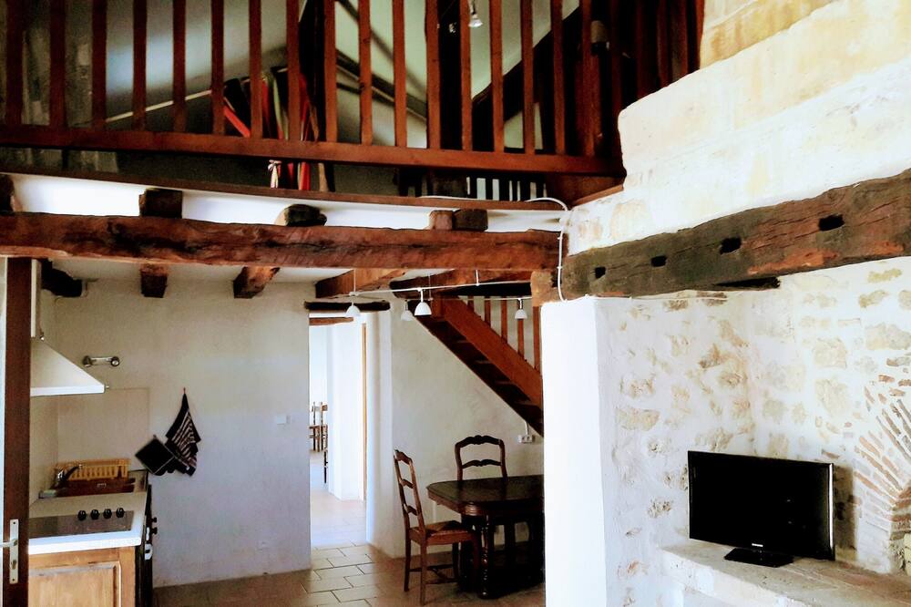 Photo of Livingroom in Brantome-en-Perigord