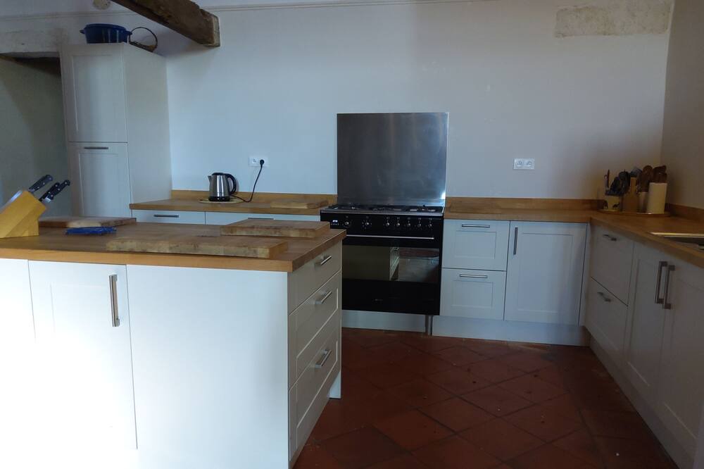 Photo of Kitchen in Monbazillac