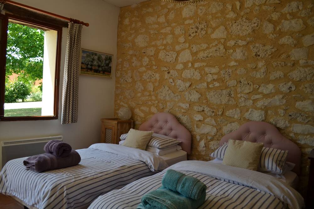 Photo of Bedroom in Monbazillac