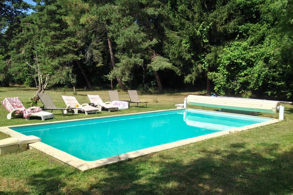 Photo of Outdoor in Cherac