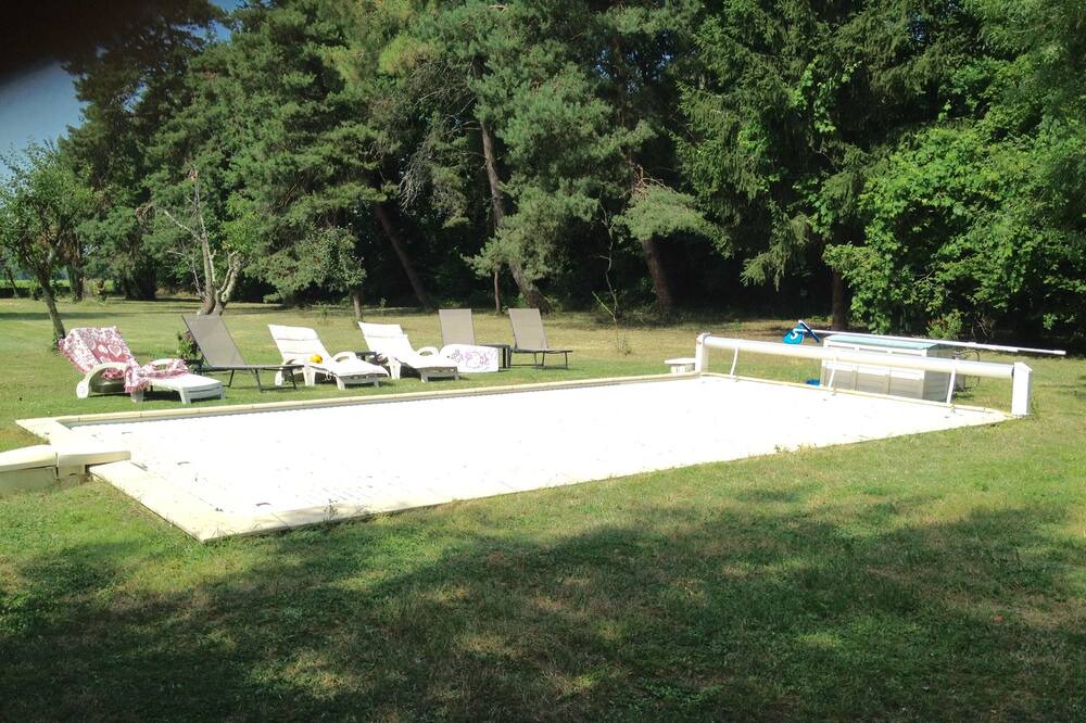 Photo of Outdoor in Cherac