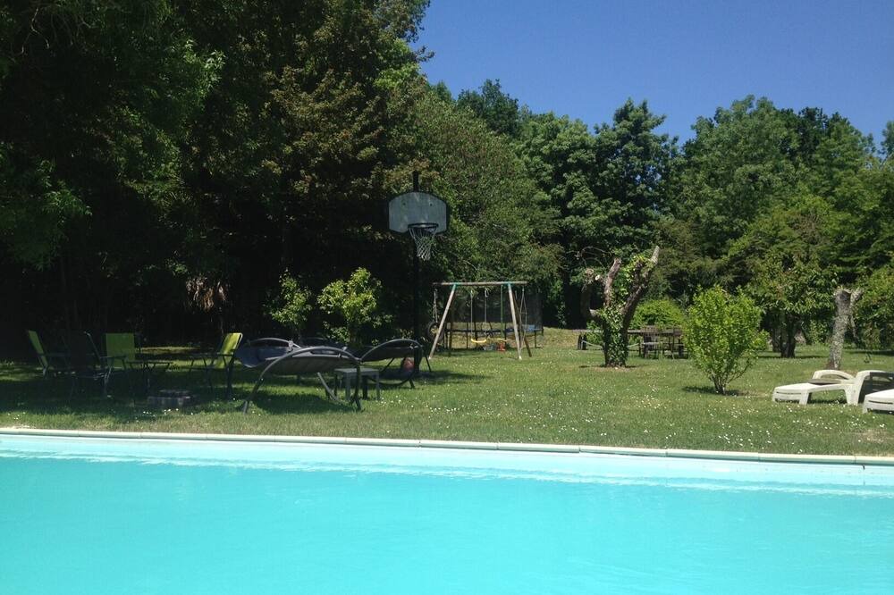 Photo of Outdoor in Cherac