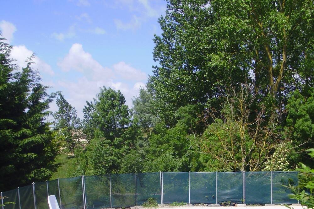 Photo of Outdoor in Champdolent