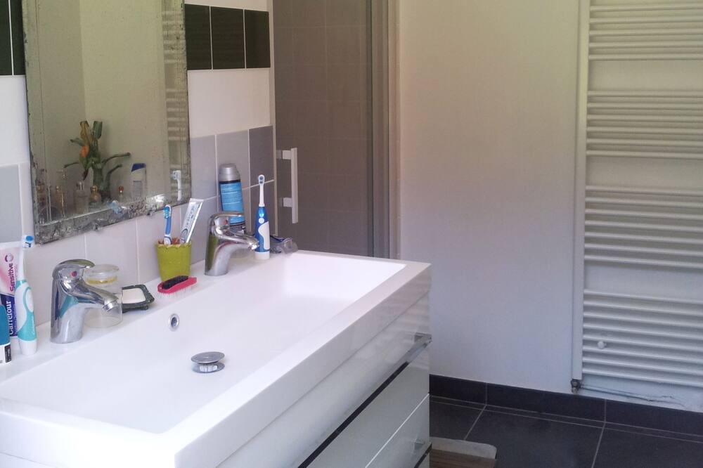 Photo of Bathroom in Pazayac