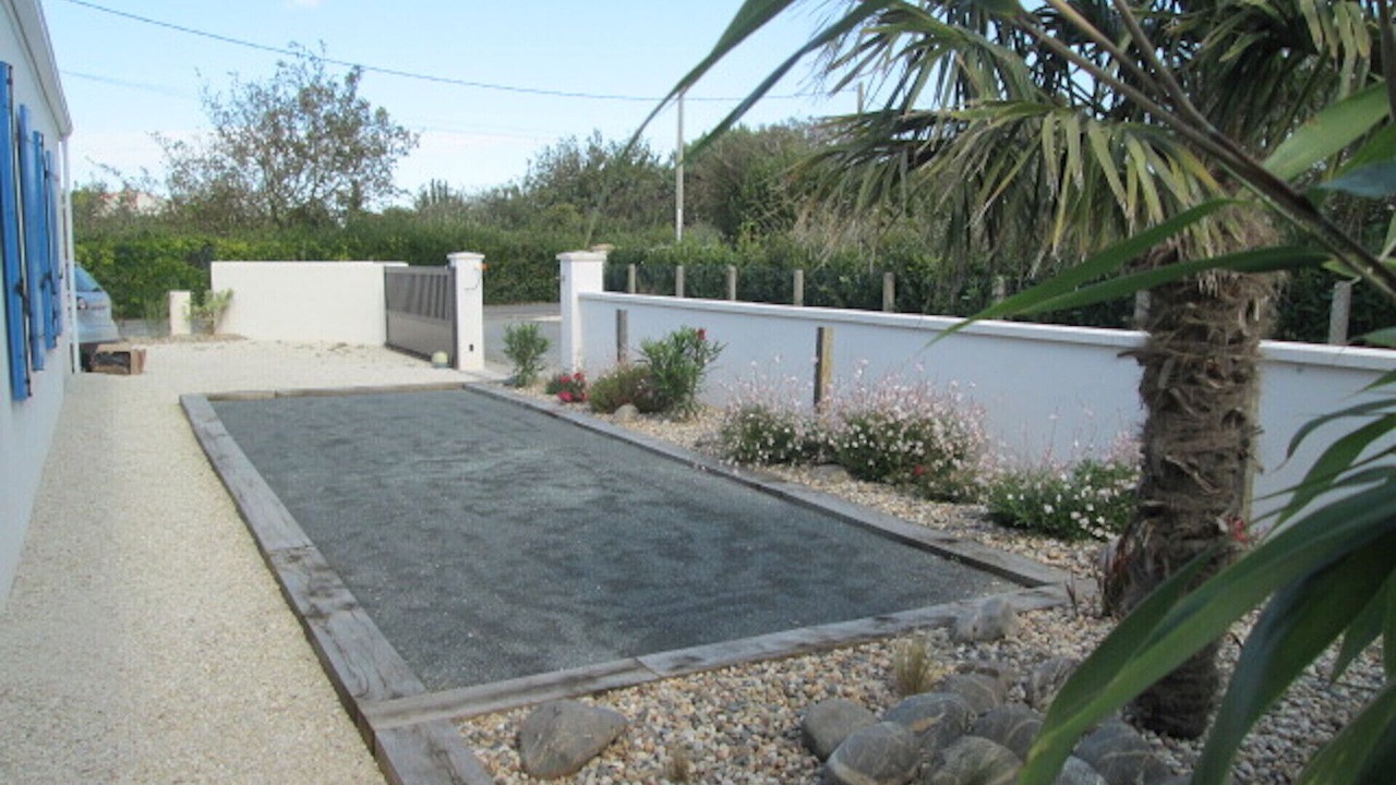 Photo of Outdoor in Cheray