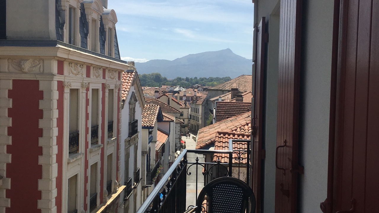 Photo of Bedroom in Saint-Jean-de-Luz City Center