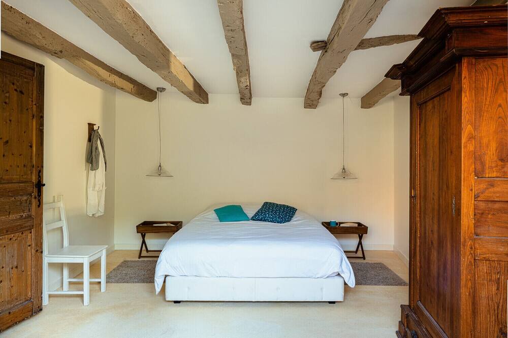 Photo of Bedroom in Lanquais