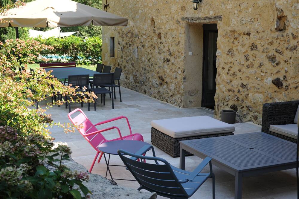 Photo of Patio Balcony in Lanquais