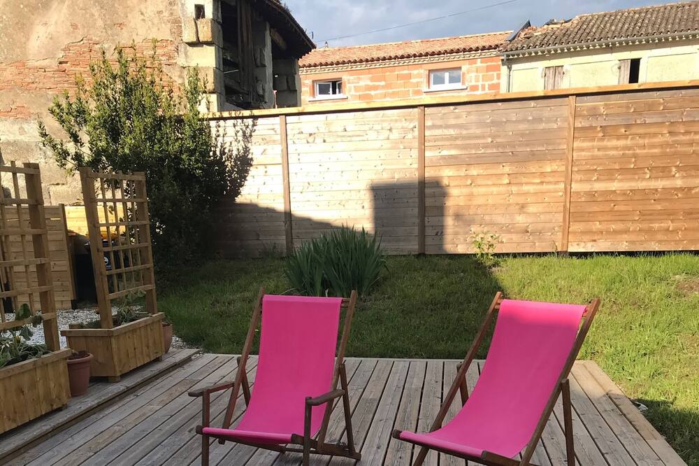 Photo of Patio Balcony in Laruscade