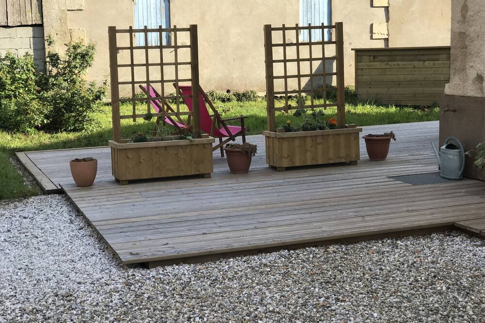Photo of Outdoor in Laruscade