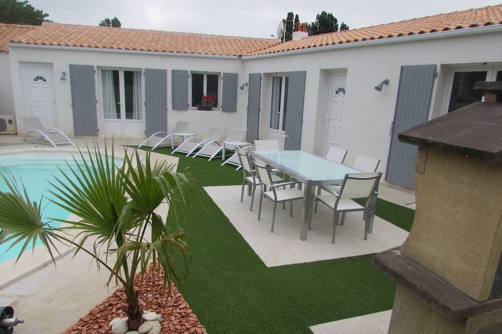 Photo of Patio Balcony in Cheray
