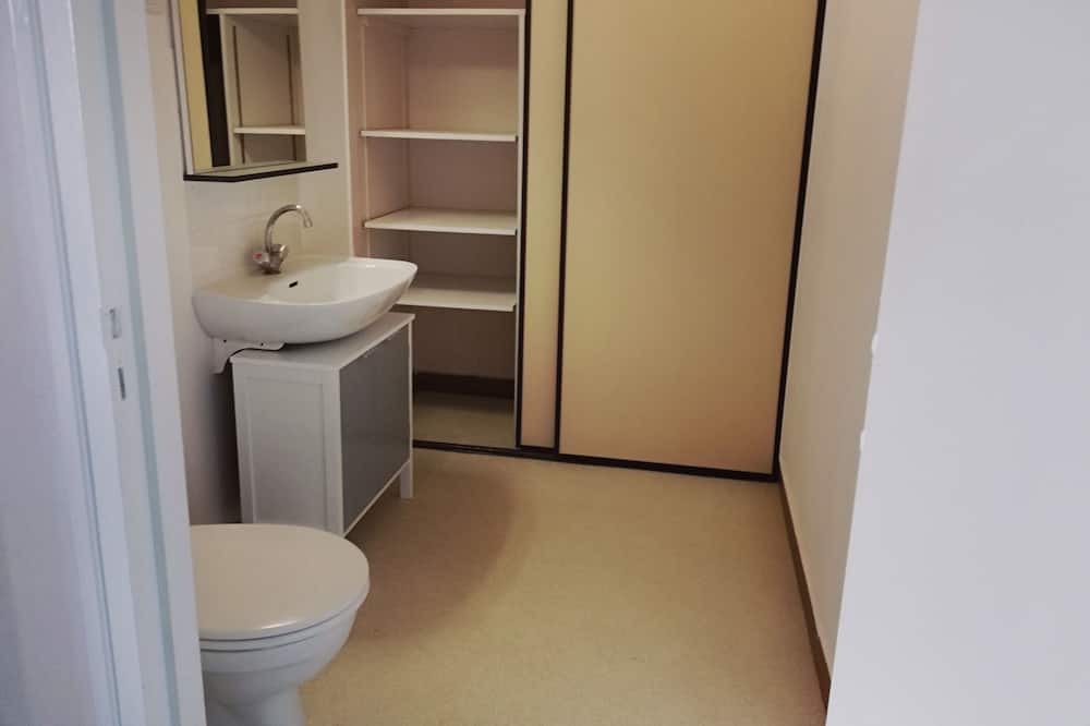 Photo of Bathroom in Saint-Loup-Lamaire