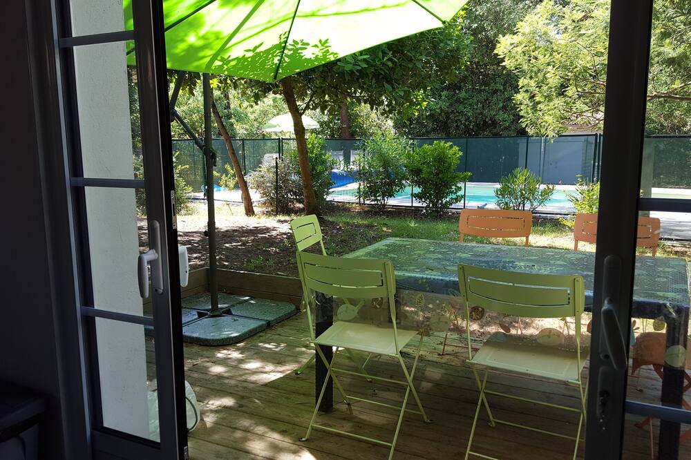 Photo of Patio Balcony in Le Grand-Village-Plage