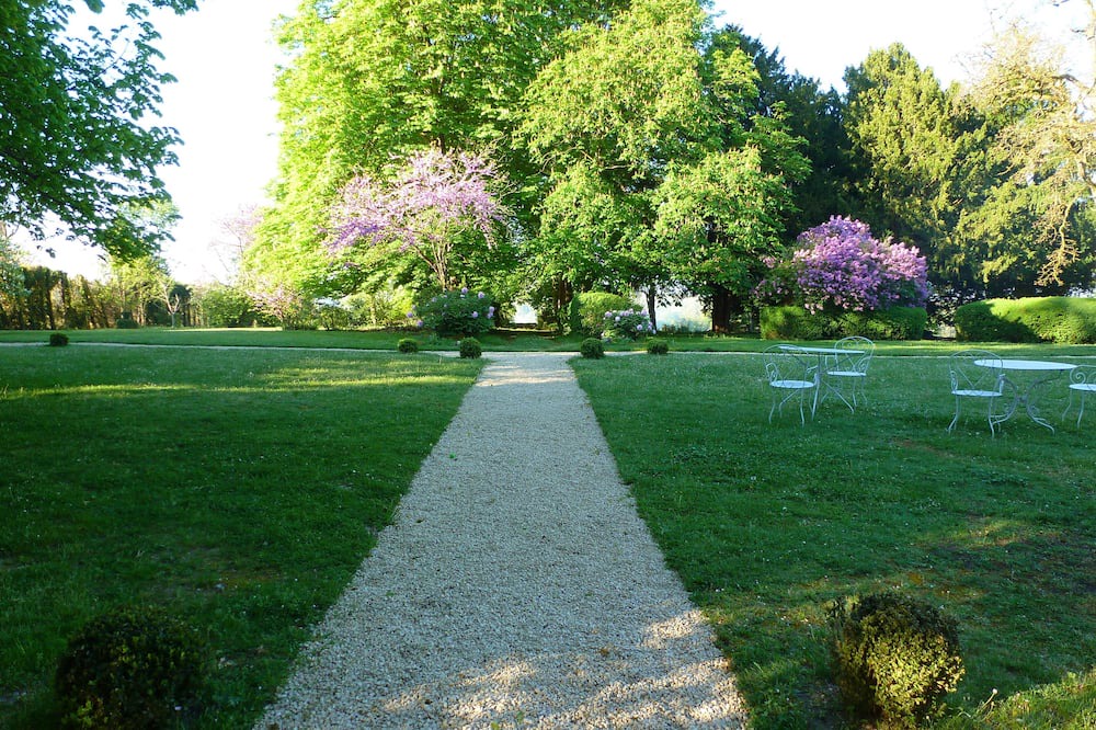Photo of Outdoor in Sers