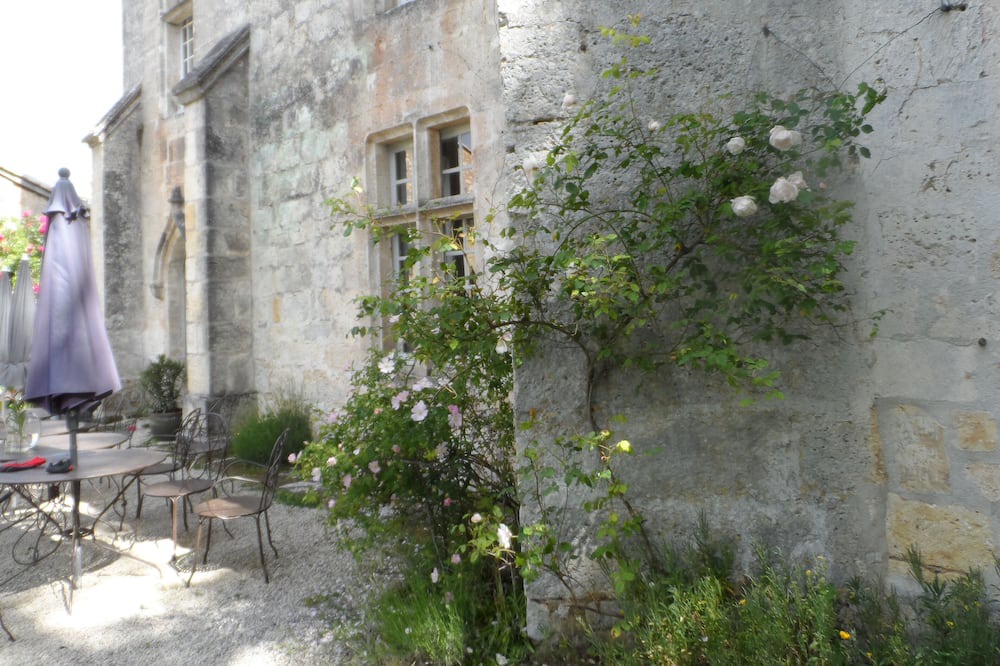 Photo of Outdoor in Sers