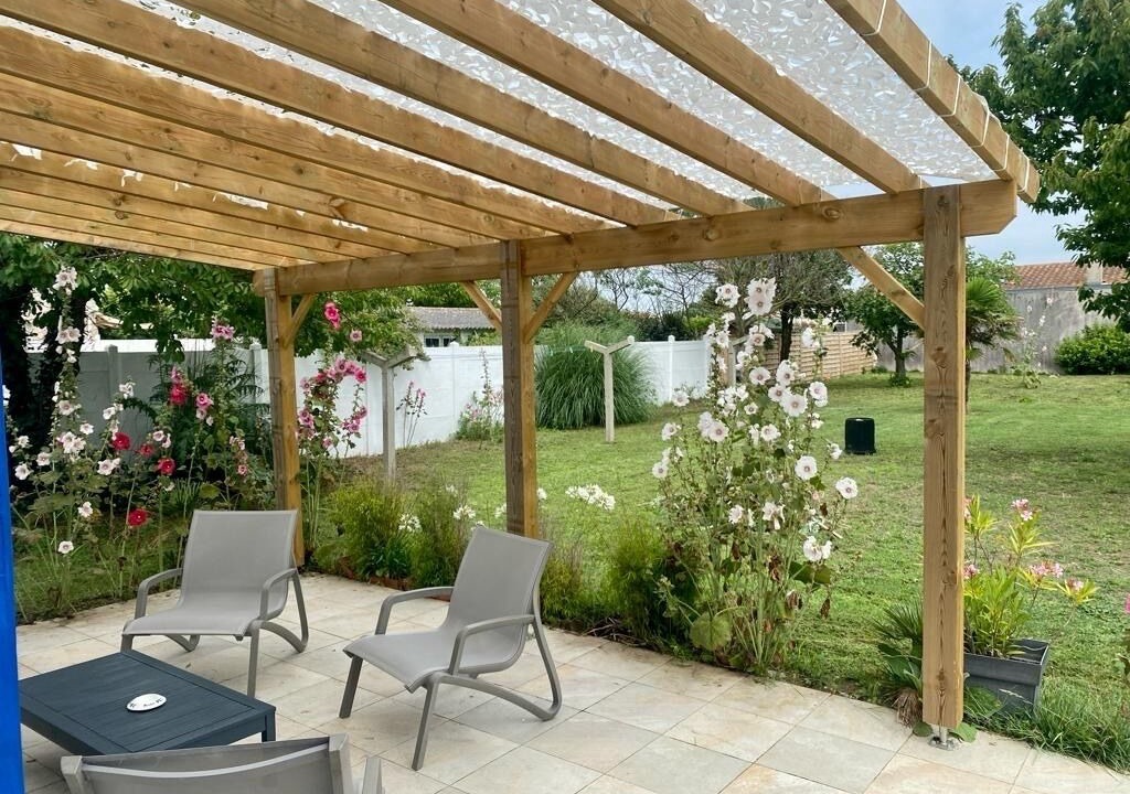 Photo of Patio Balcony in La Cotiniere