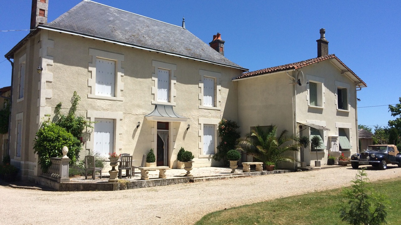 Photo of Outdoor in Savigne