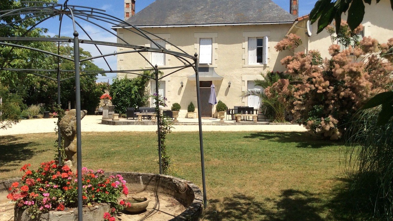 Photo of Outdoor in Savigne