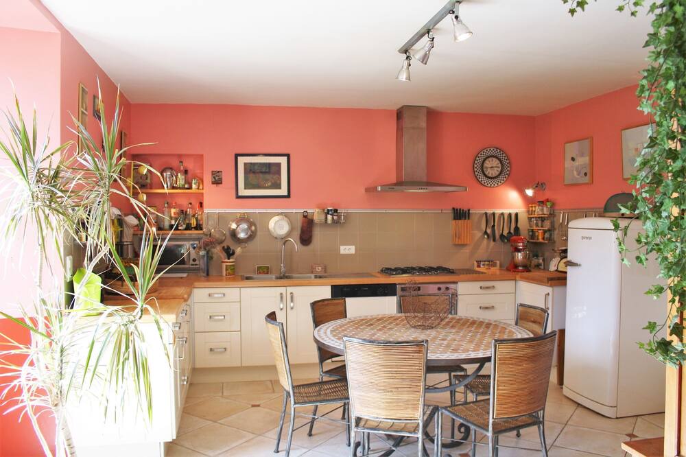Photo of Kitchen in Molieres